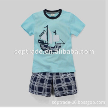 Latest fashion pattern two pieces boys cloths set cheap newborn baby clothing set